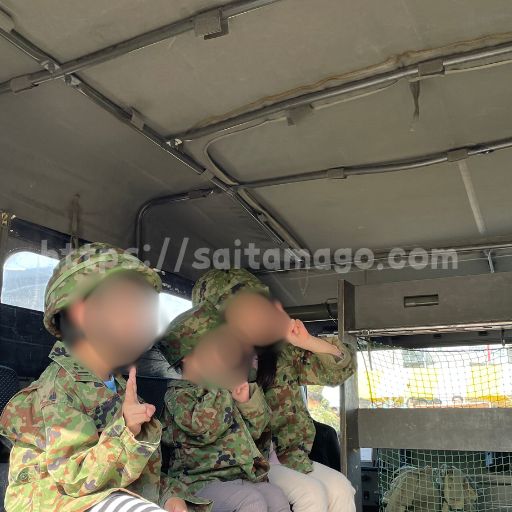 自衛隊の車にも乗れました